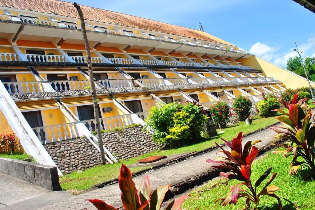 Leyte Park Resort Hotel Tacloban Room photo