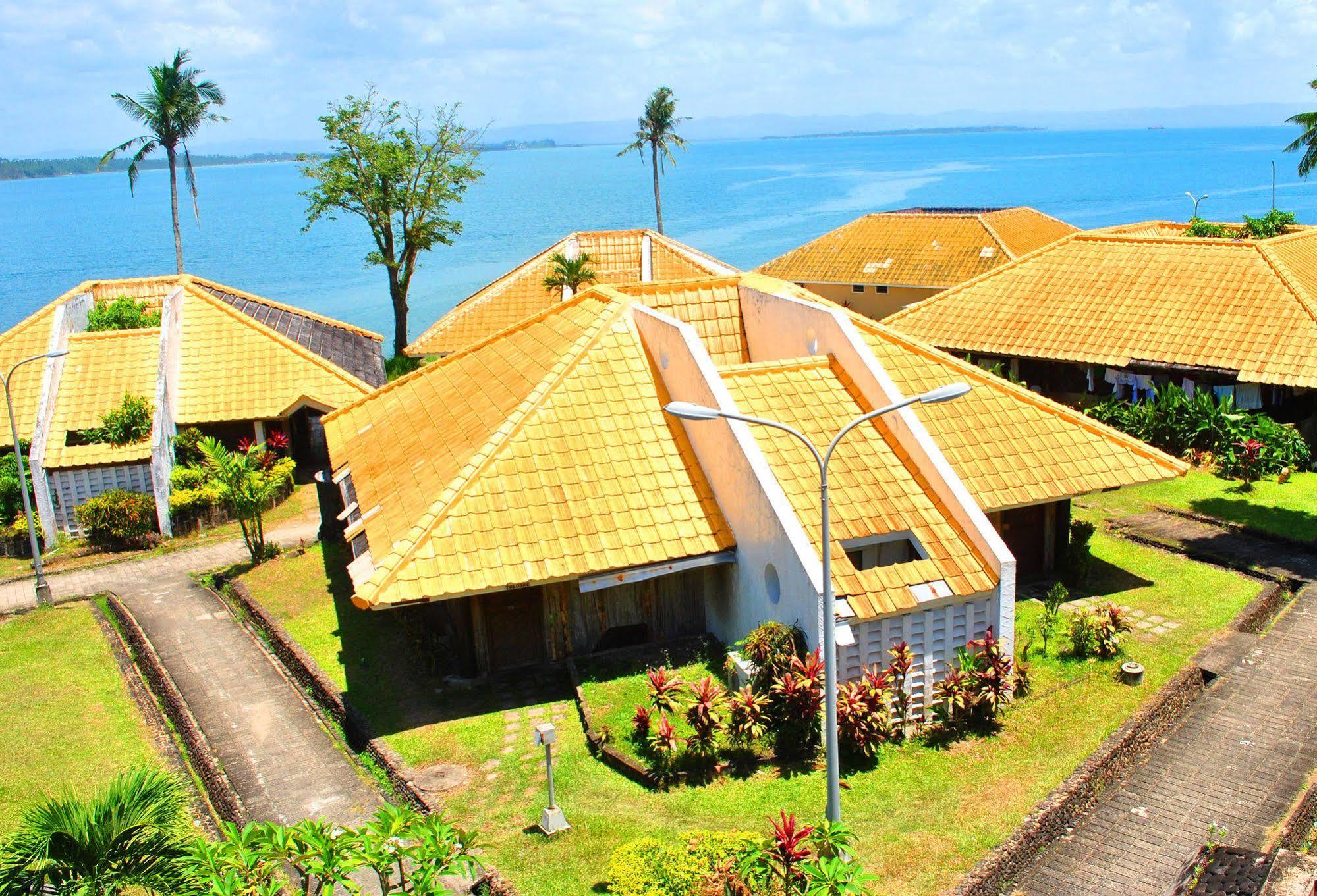 Leyte Park Resort Hotel Tacloban Exterior photo